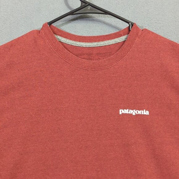 Patagonia T-Shirt Men's XL Red Responsibili-tee Regular Fit - Picture 3 of 15